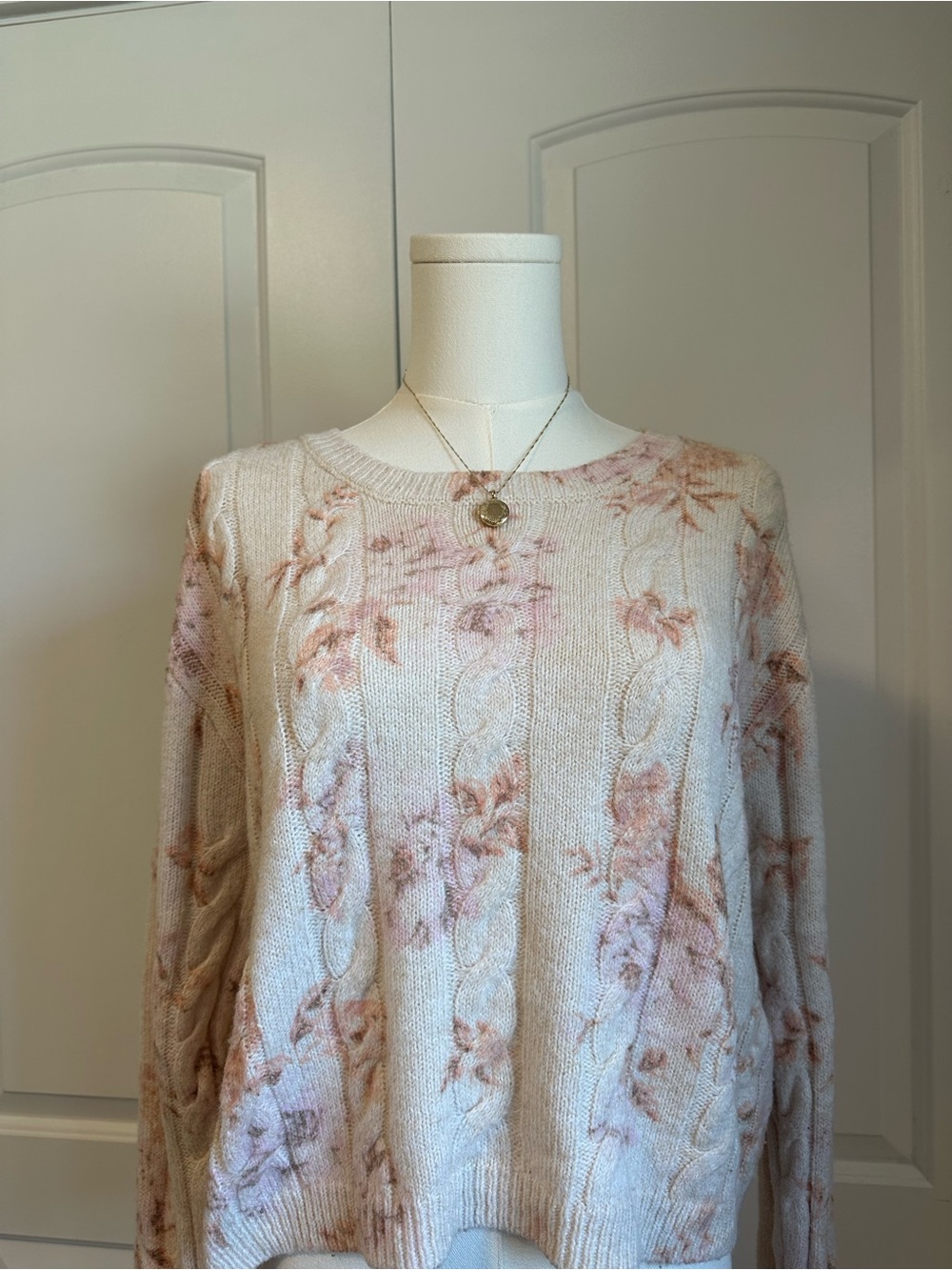 Mi ami for Francesca’s Cream Cable Knit Sweater with Blush Floral Detail
